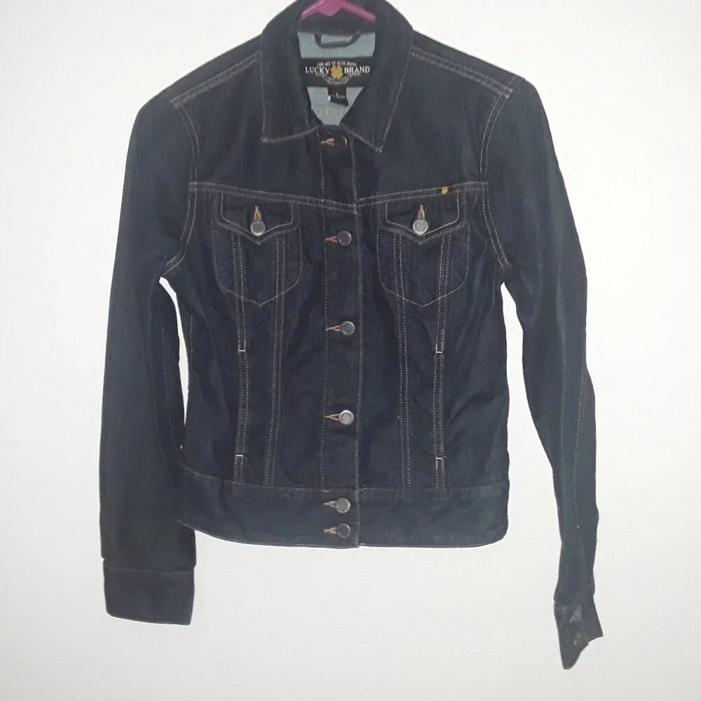 Ladies Lucky Brand, Small 2 side pockets,2 front pockets, button up short jacket - Picture 1 of 4